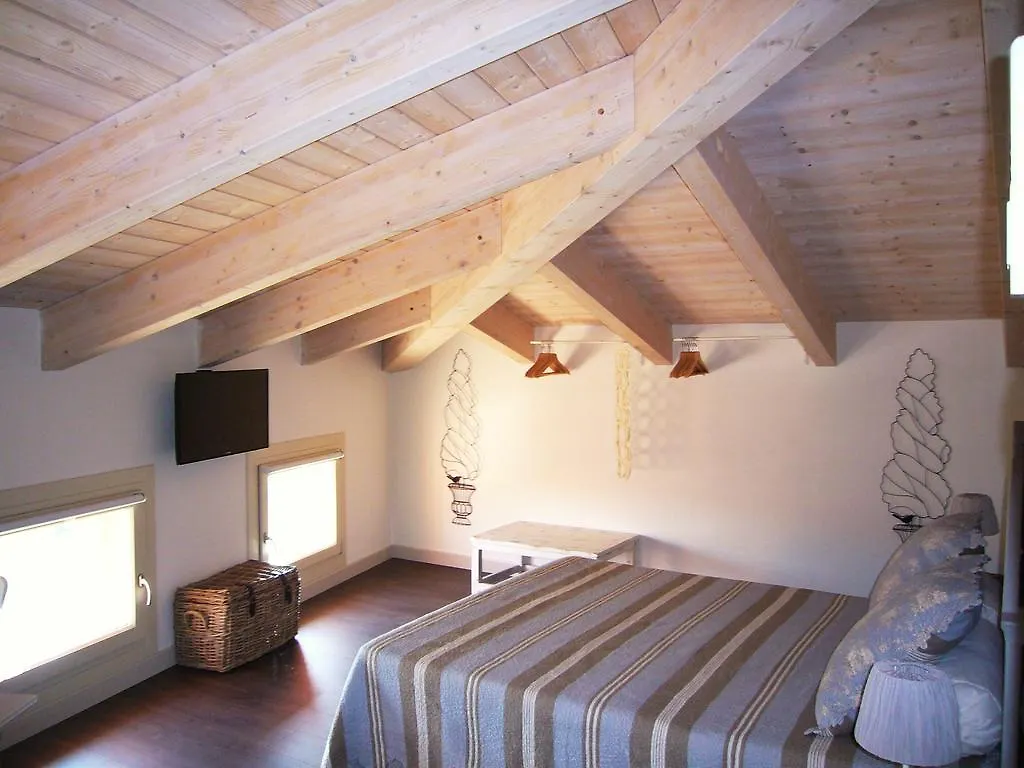 Hotel La Finestra sul Porto Cesenatico Italia