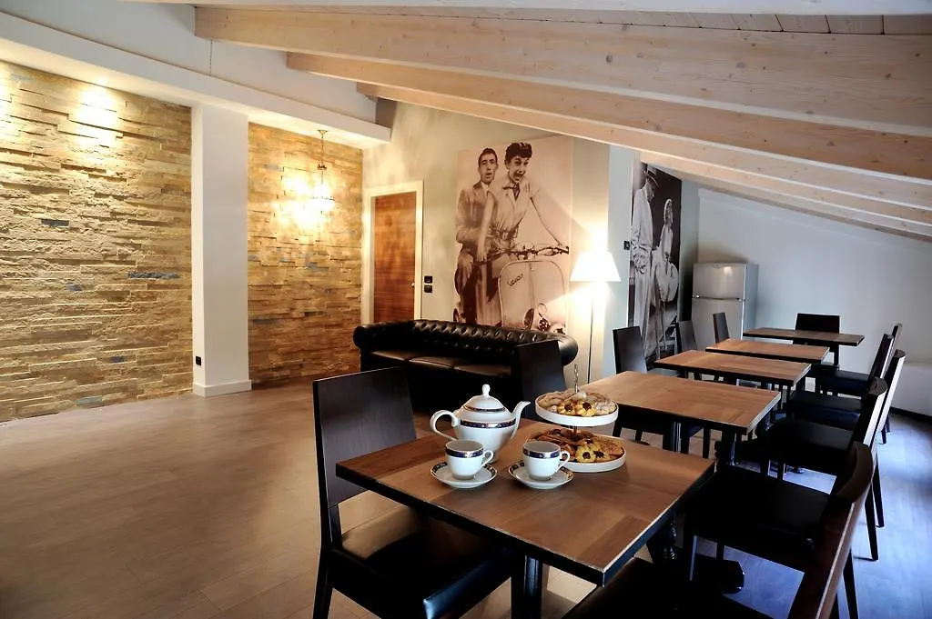 Hotel La Finestra sul Porto Cesenatico